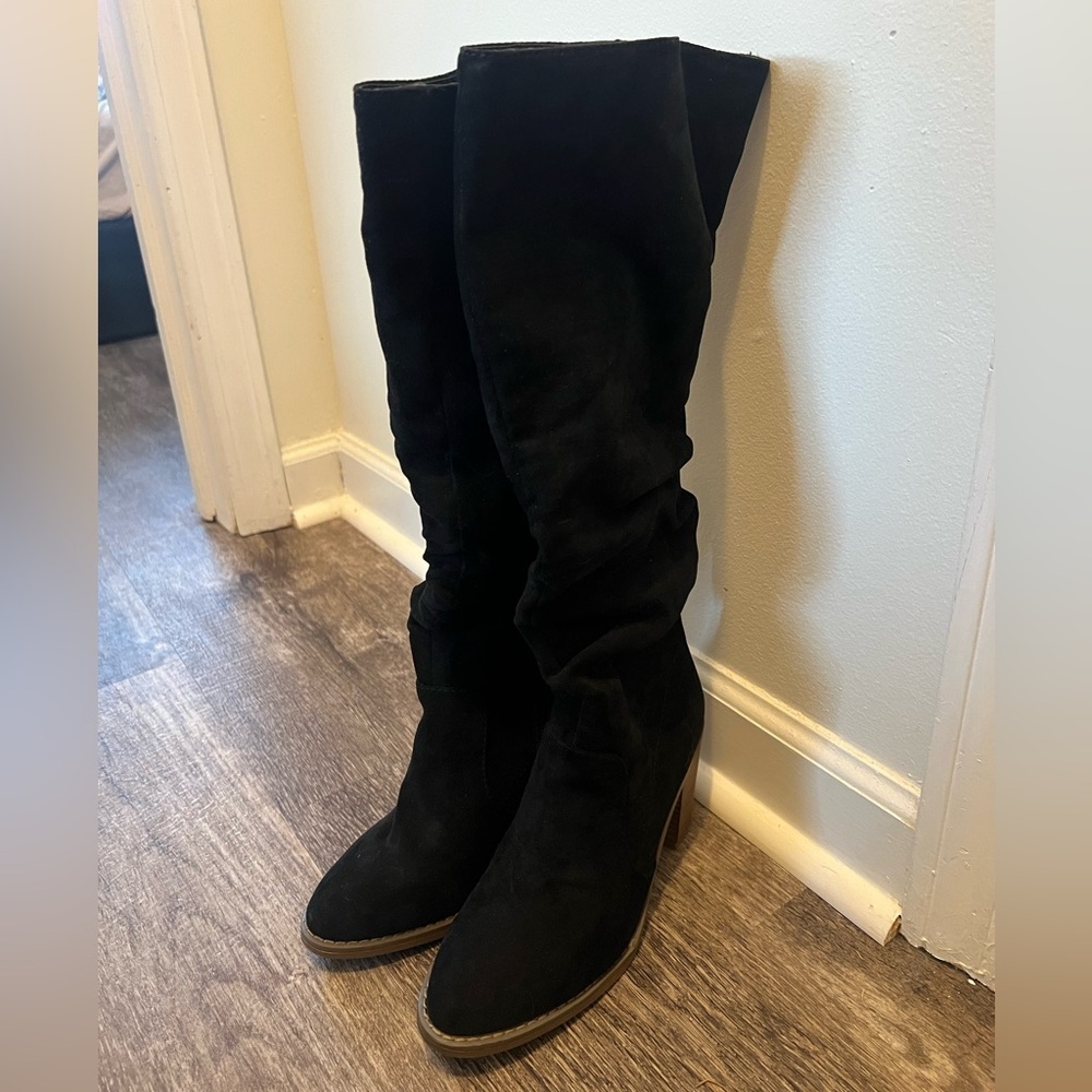 Black Womens Boots - Picture 2 of 6